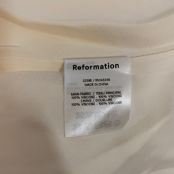 🥳🥳SALE🥳🥳 Reformation Nikita Dress in Ivory - Picture 14 of 16